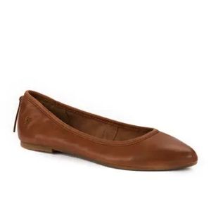 Frye Regina Ballet Leather Flat in Cognac 8 nwt and Box
